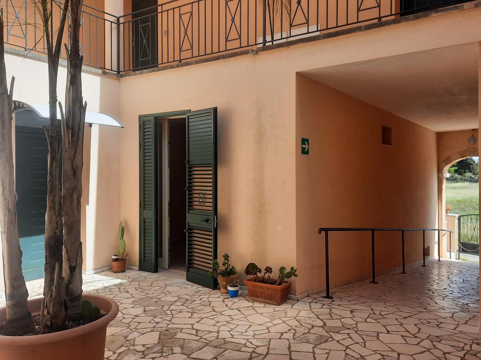 Versante Est Casamassella Exterior foto